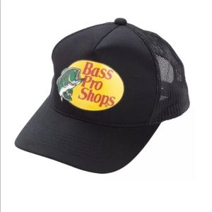 Brand New - Bass Pro Shops Trucker Hat - BLACK     **SHIPS WITHIN 24 HOURS**